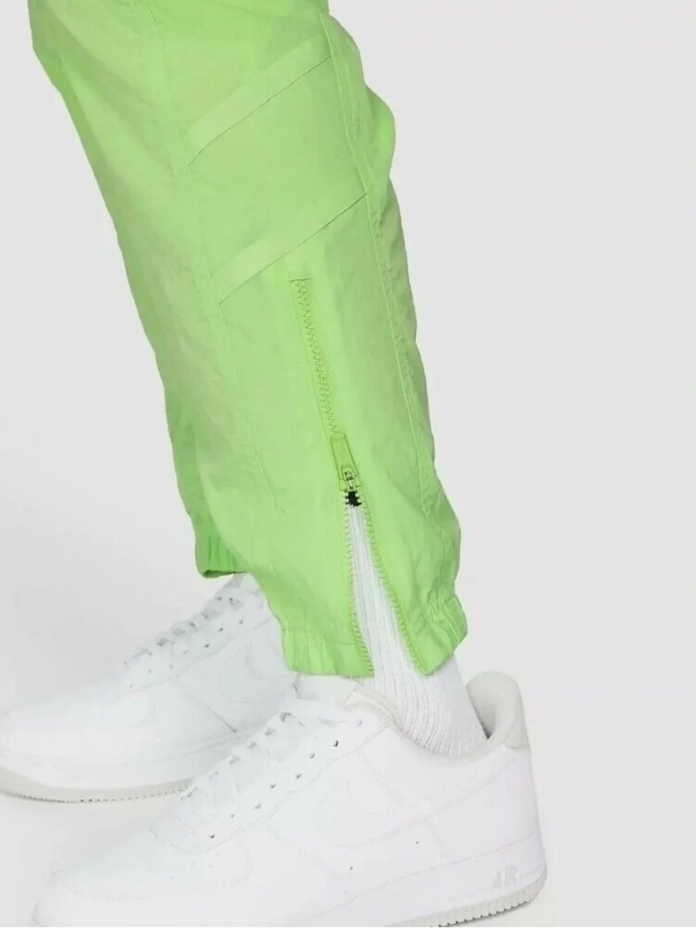 Nike Sportswear Heritage Windrunner Mens Woven Pants Key Lime Size M